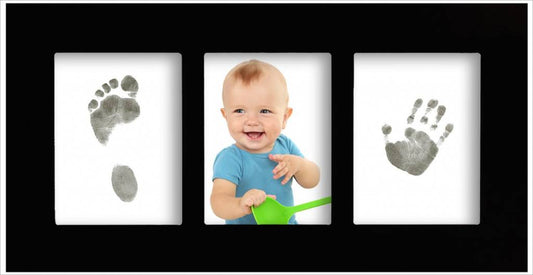 Cadre de galerie pour bébé avec Magic Footprints Special Set pour d'empreintes de pieds et de mains en noir